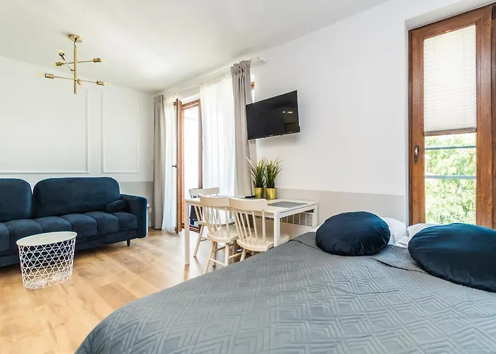 Apartments Lipova Stegna Park Coffee&Wi-Fi- 500 M Do Plazy